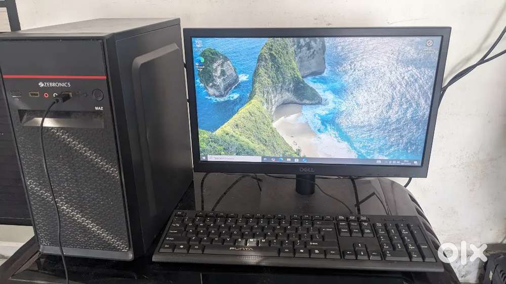 Desktop PC with Dell Monitor – 16GB RAM – SSD – Perfect Working