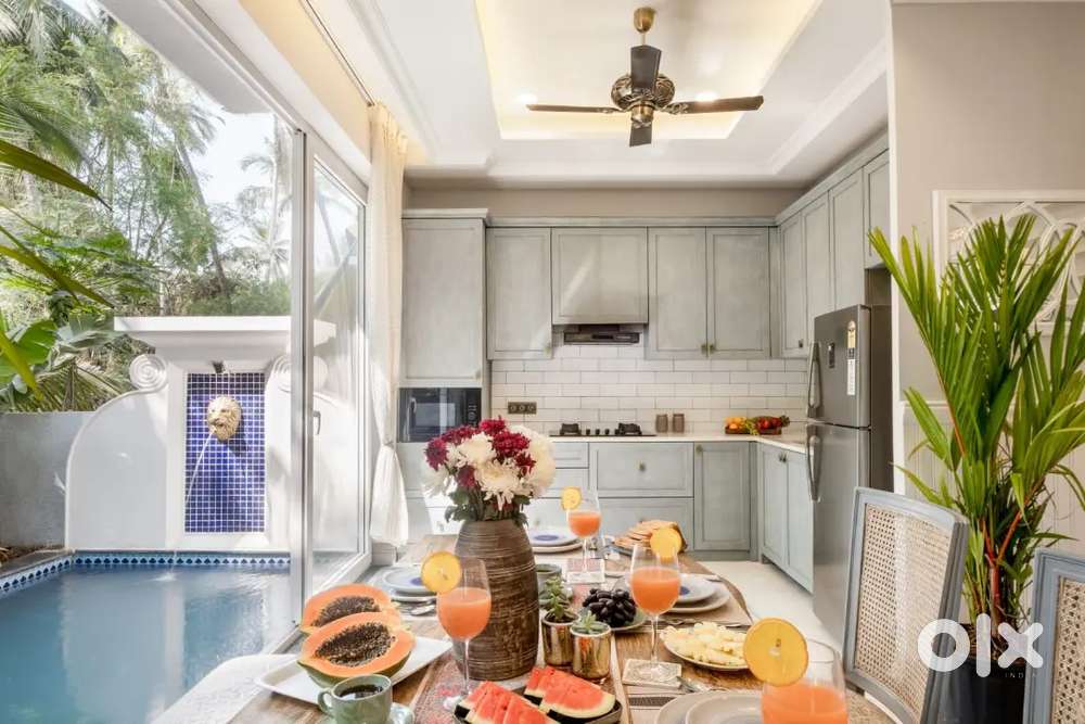 Commercial hotel property available in Paschim vihar