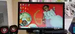 Desktop computer set with mouse and speekar and camera