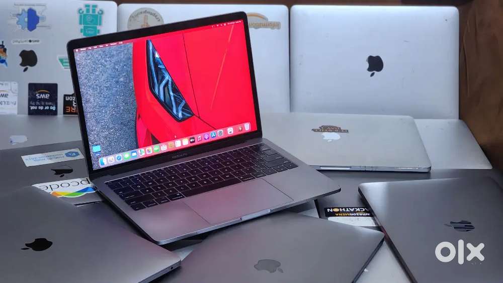 Apple Macbook Pro i7 16GB Ram 512GB Apple SSD 13inch Retina Display