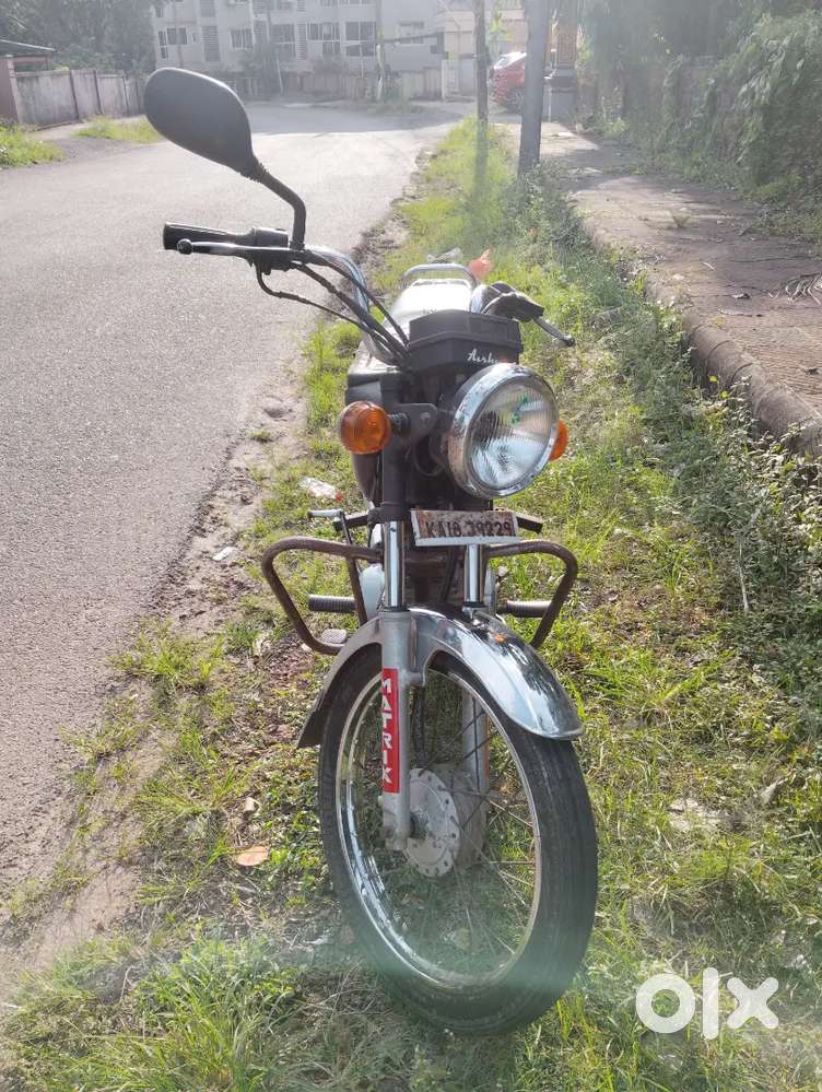 Bajaj Boxer AT 100 bike is for sale