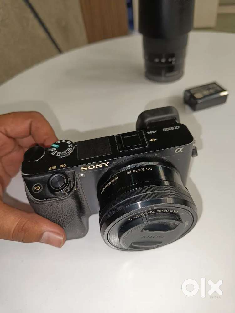Sony a6300 mirrorless with 2 kit lens