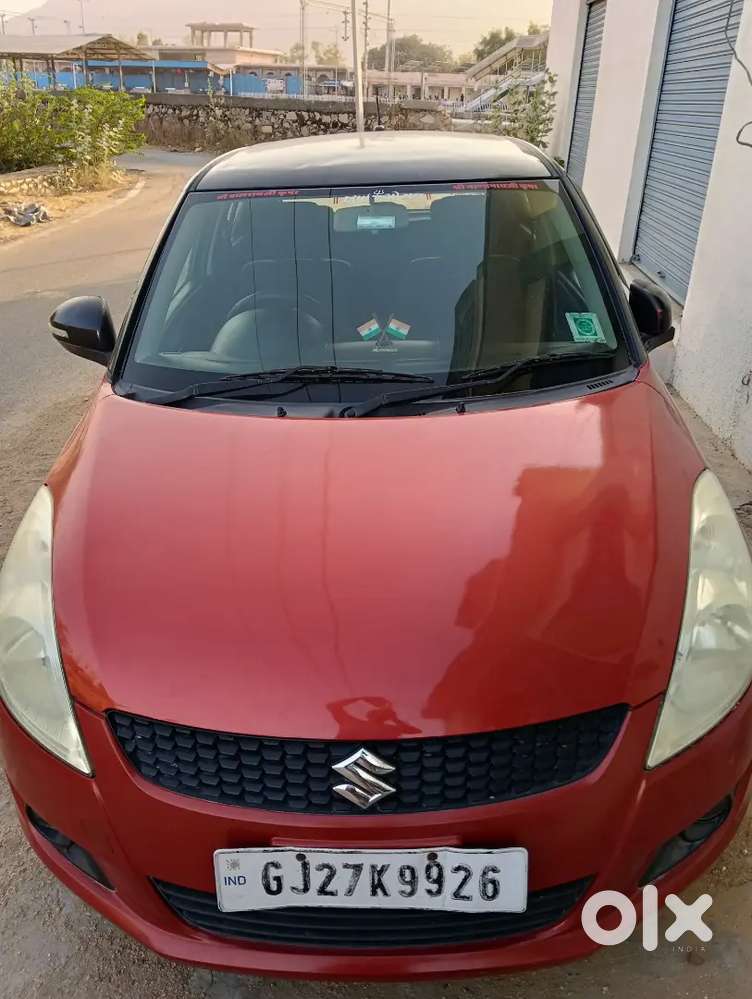 Maruti Suzuki Swift 2013 Diesel 90000 Km Driven