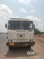 3118 ASHOK LEYLAND 12 tyre singal depression