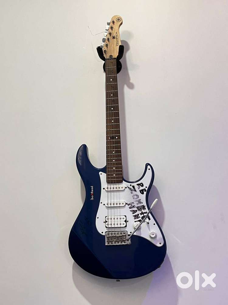 Yamaha Pacifica With Amplifier