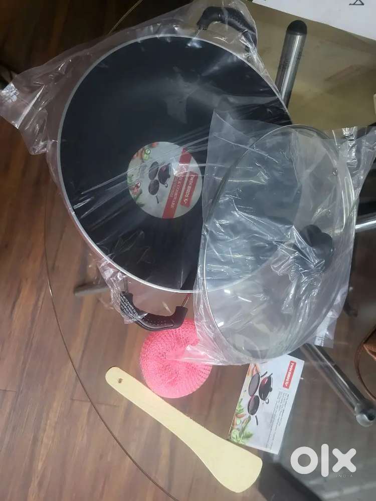 Non-stick new kadai