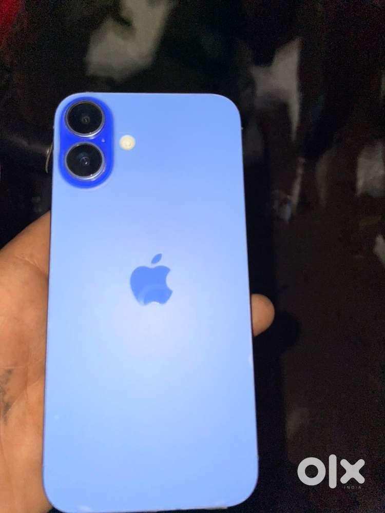 Iphone 16 plus 256 gb 4 month old