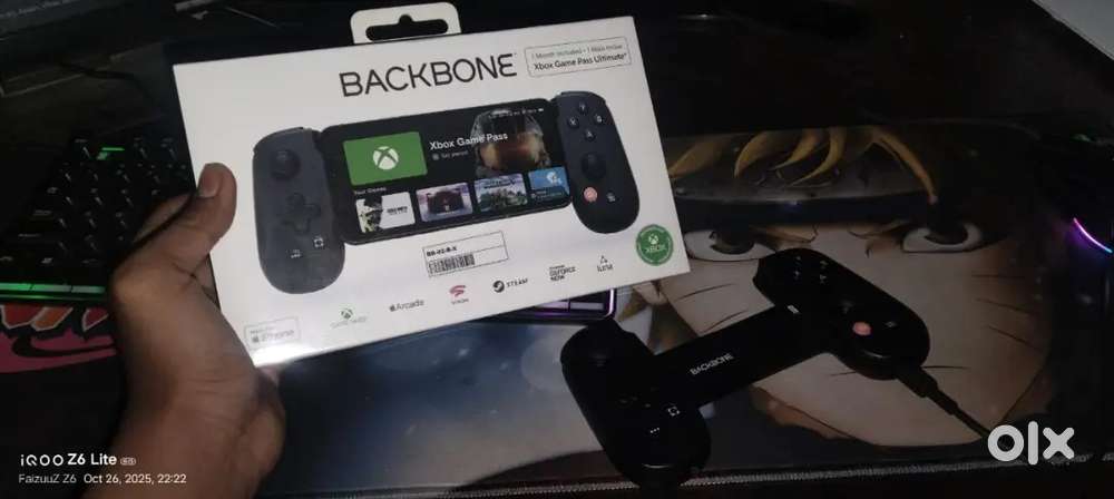 Backbone One Lightning port seal pack box