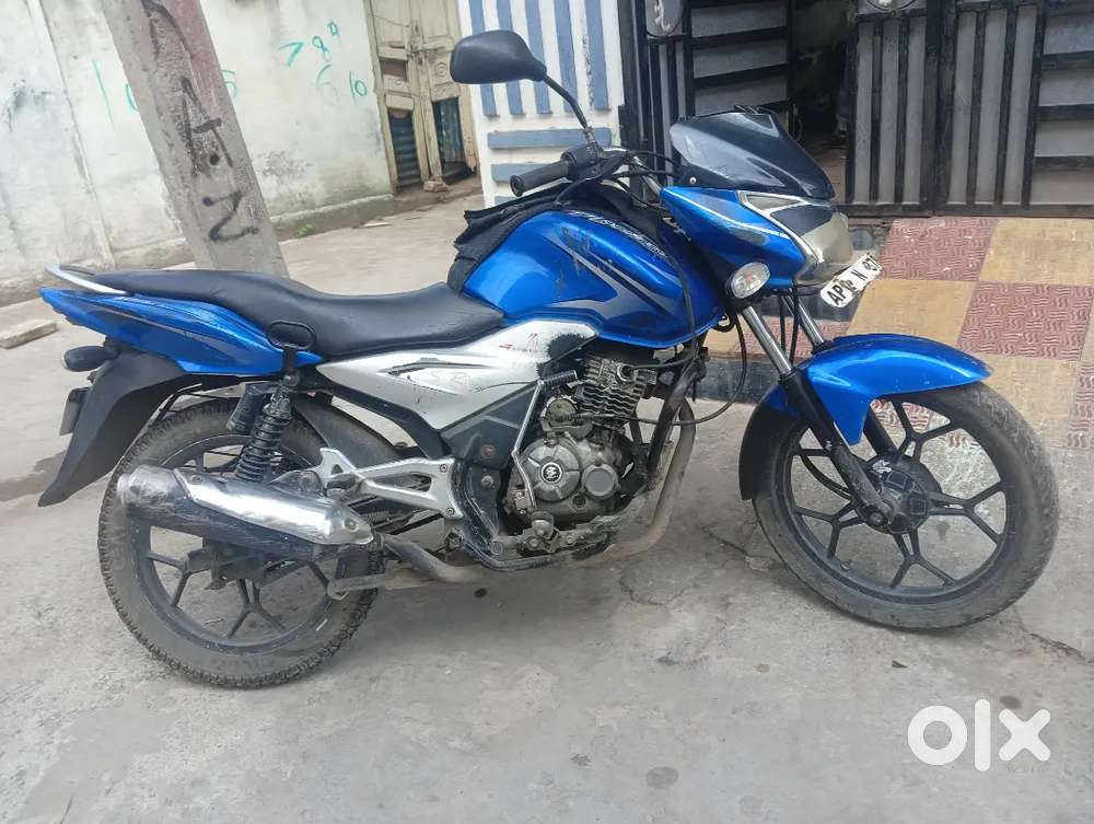 Bajaj,Discover 100T.