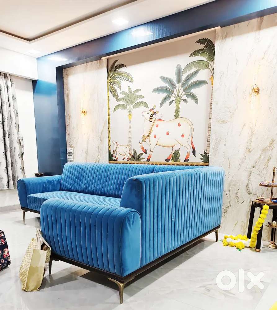 2 premium set sofas for your dinning space