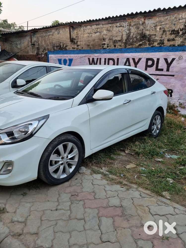 Hyundai Fluidic Verna 2012 automatic