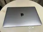 Macbook Pro (Touchbar)
