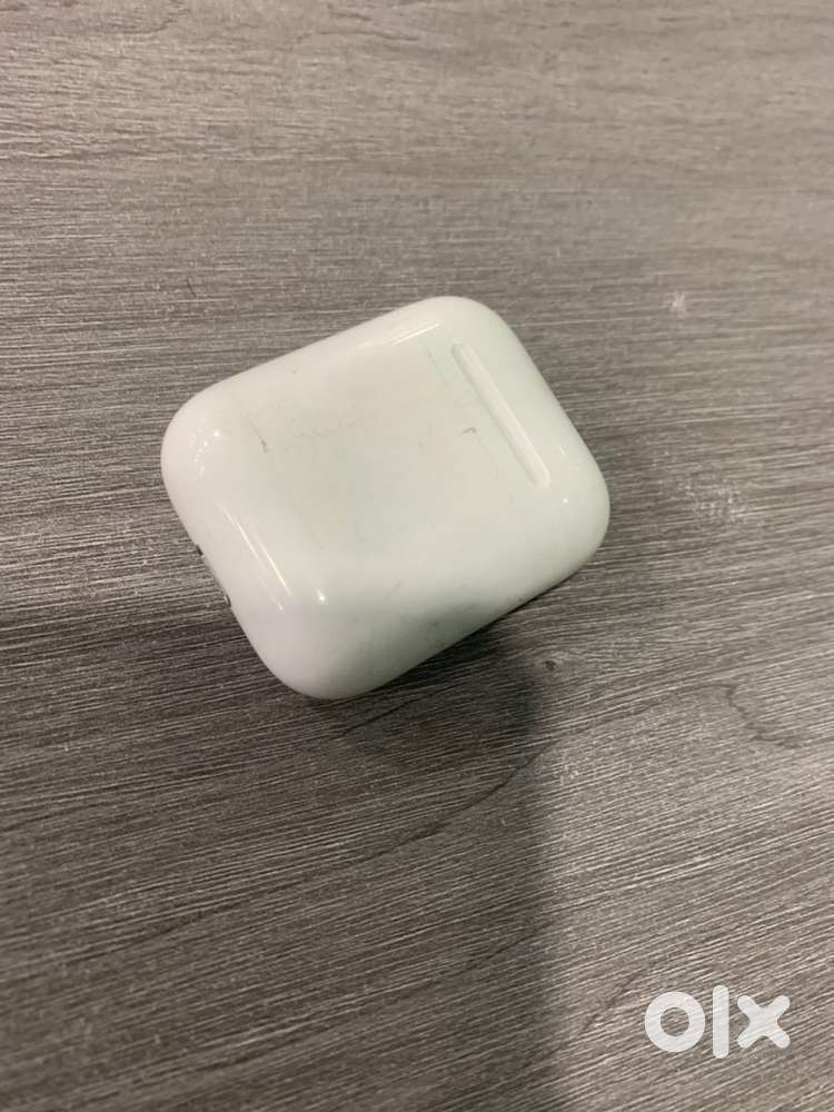 Apple AirPods 2nd gen / H1 chip device / used one / with bill