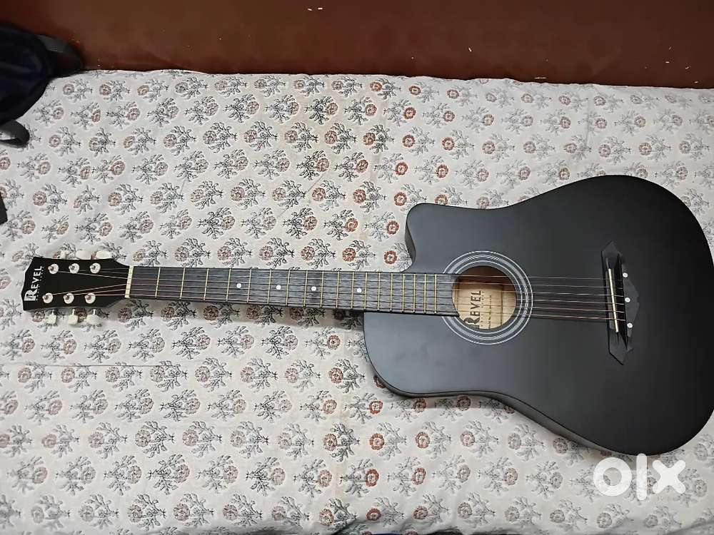 Revel 38 Inches Cutaway Design Acoustic Guitar . (Black)