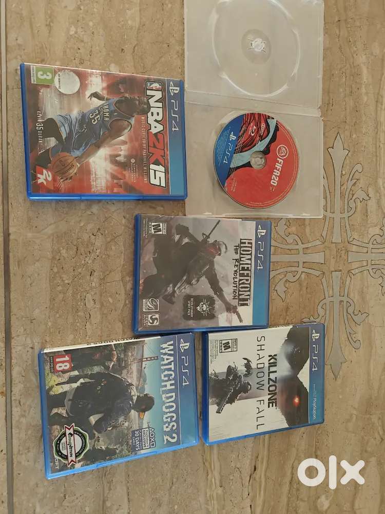 PS 4 CD GAMES (250 EACH) negotiable