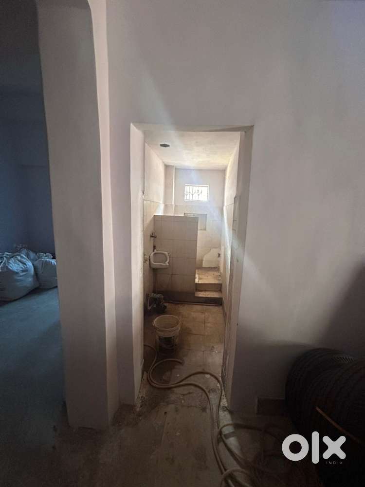 850 sqft space available for rental purpose
