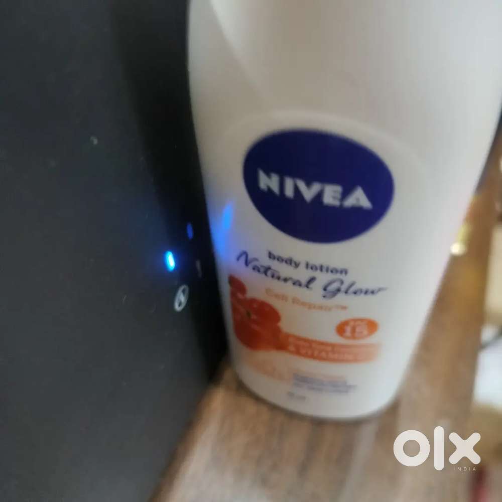 sales boy for good talk knolge