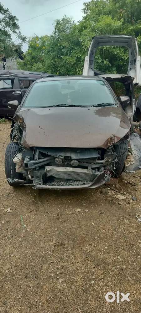 Maruti Ciaz hybrid used car spare parts