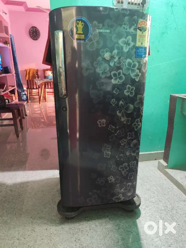Refrigerator Selling
