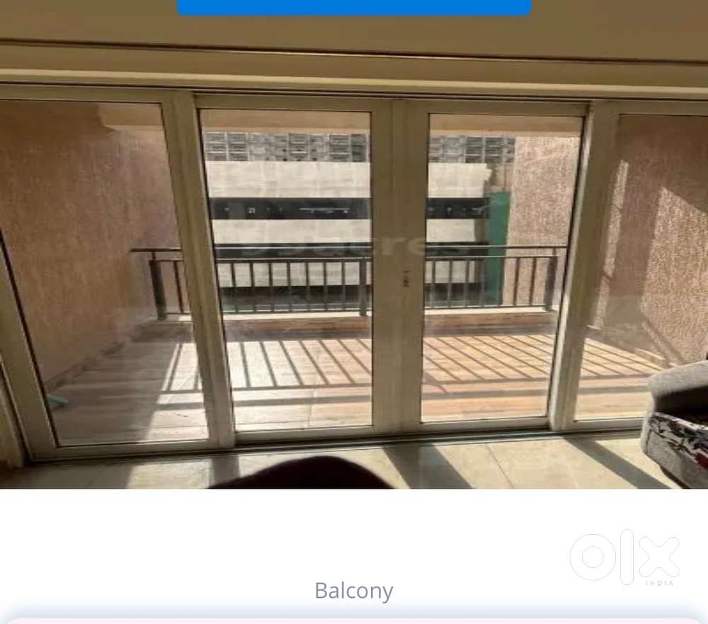 1 Roommate 2BHK Life republic R16