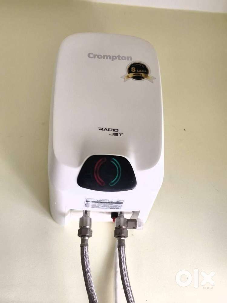 Kol- Crompton Rapid Jet 3-L Instant WH (White) available in awesome