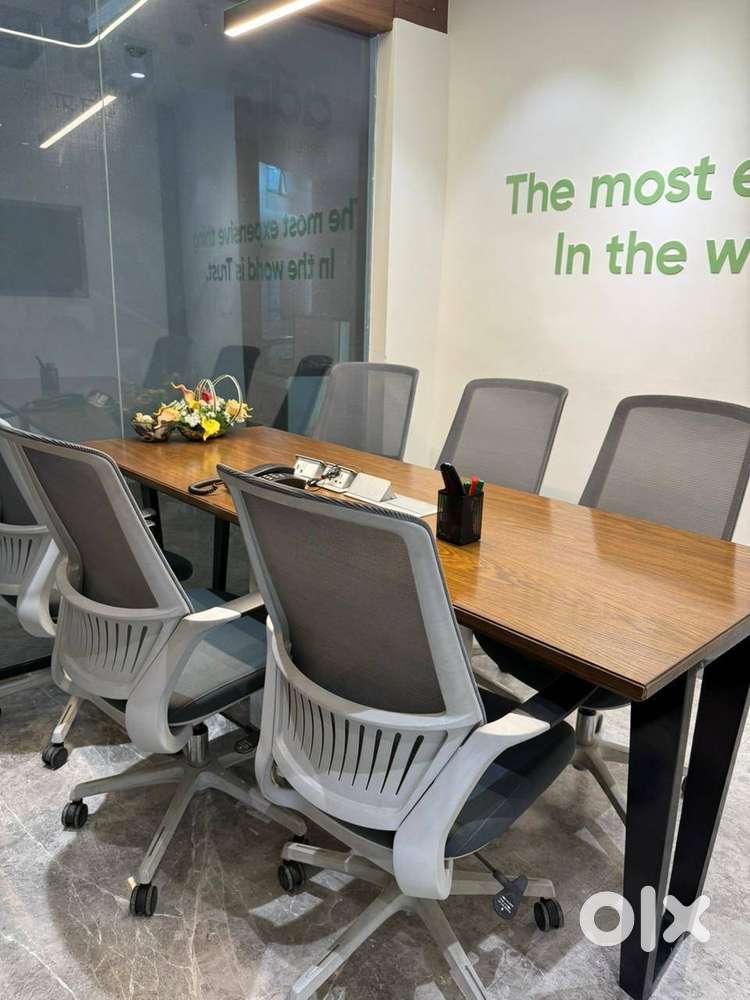 1000 Sqft Furnished Office Available On Rent  At J M Road