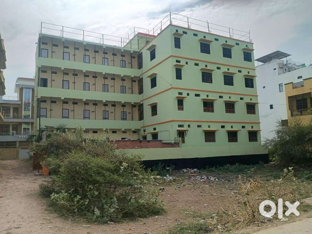 Boys PG / Hostel, Lanka, Varanasi