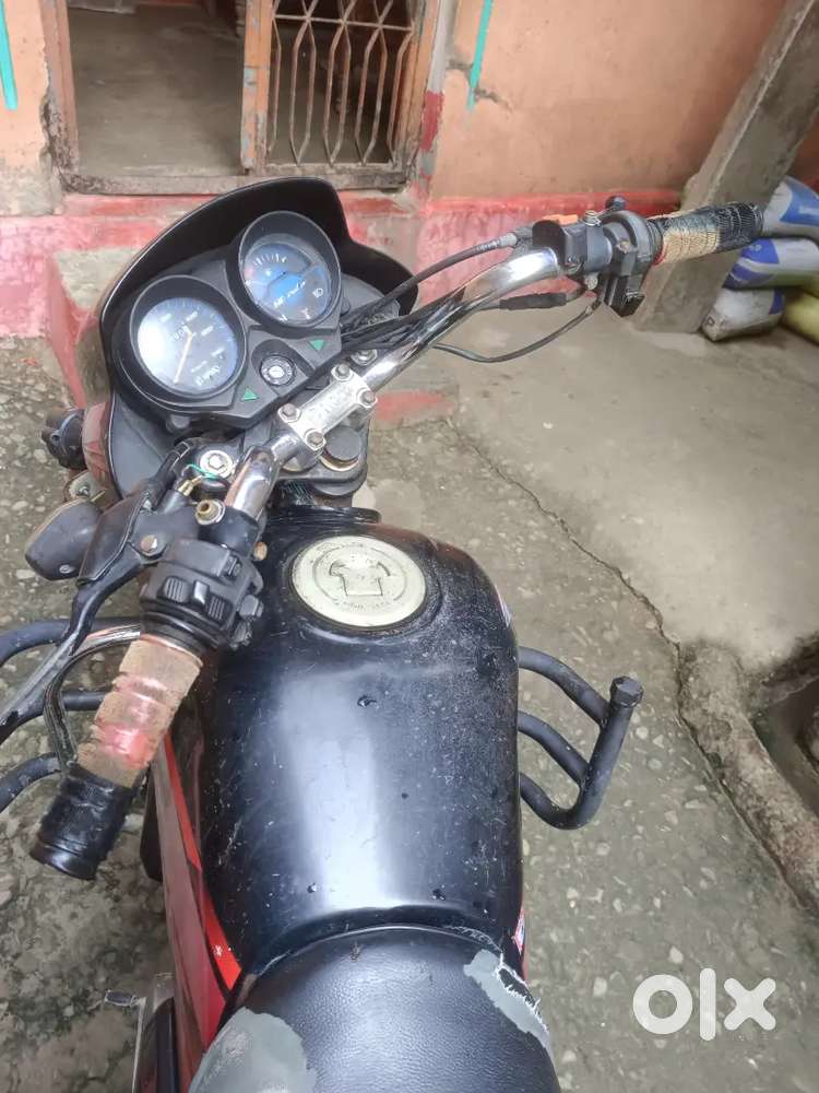 Bechna hai
