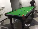 Pool table and snookar table