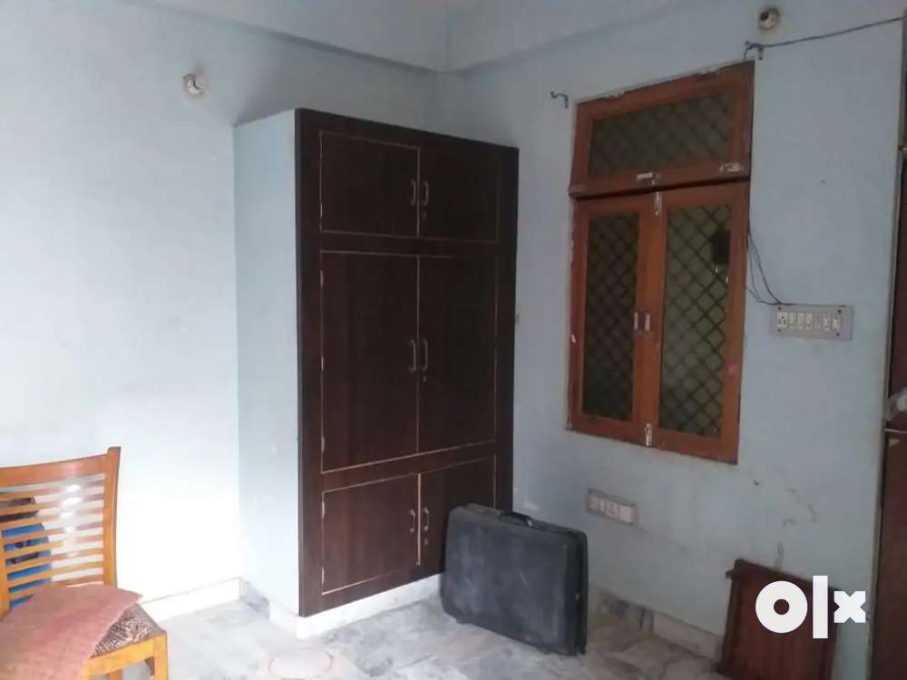 Seperate portion, marble flooring, closed cupboards, main road house