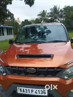 Mahindra NuvoSport N8,  2016 Diesel, automatic, Good Condition,