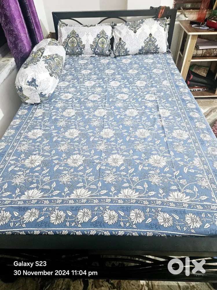 QUEEN SIZE BED WITH MATTRESS,NEW CONDITION