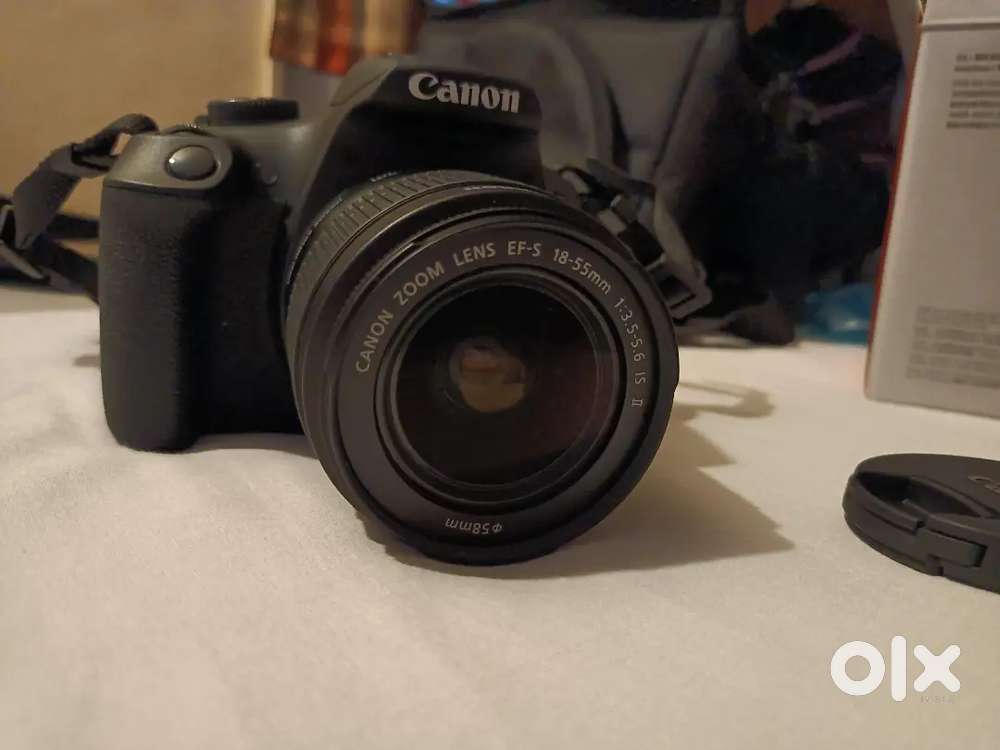 Canon 1500D