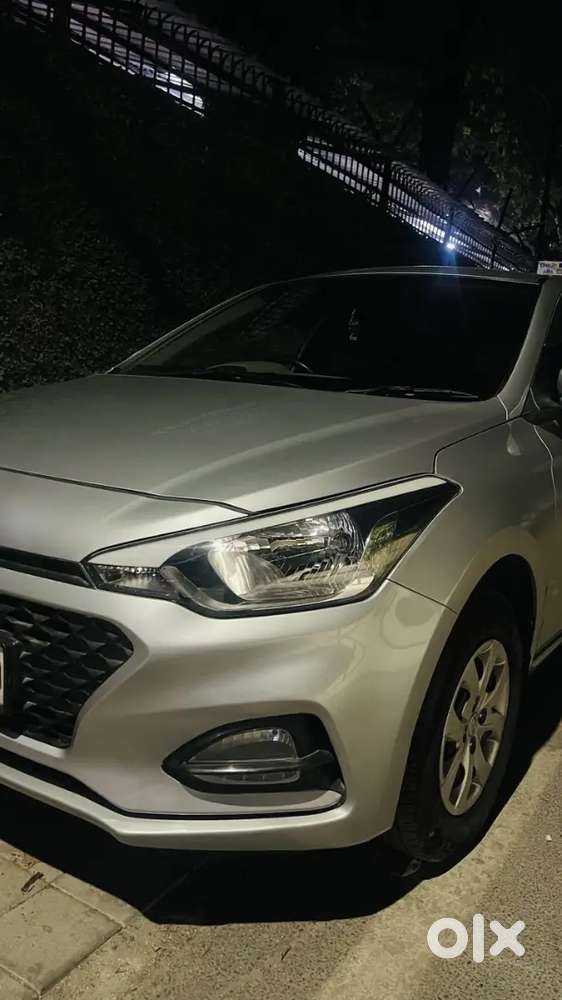 Hyundai i20 2019 Army officer