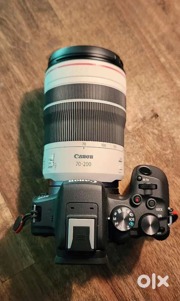 Canon RF 70-200mm f4 L IS Lens // Barely used