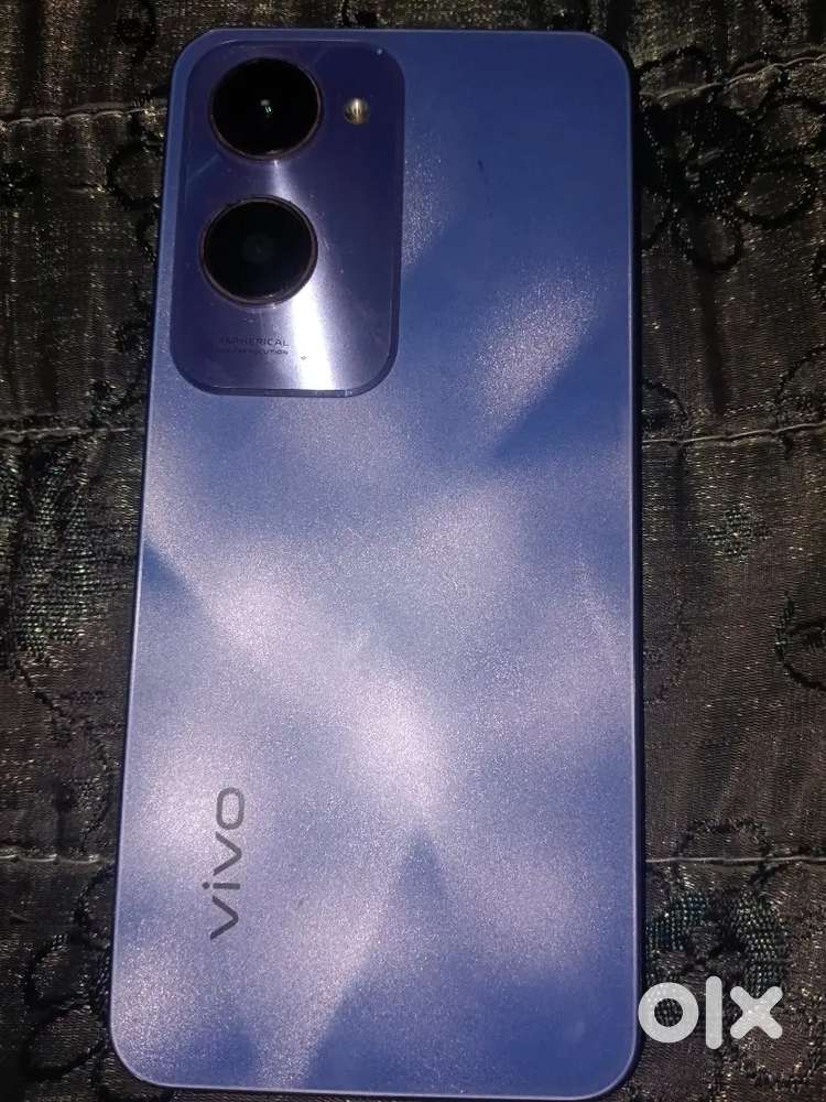 Vivo y28s 5g 8 Mont use