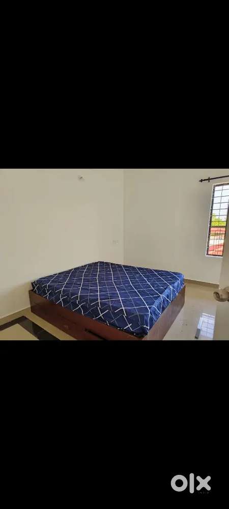 1 BHK semi furnished apartments for rent Chembumukku