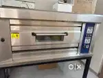 Deck oven for cakes