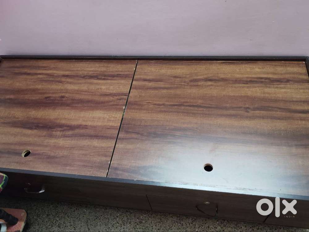 Bed with Storage 3/4