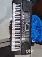 Piano , keyboard