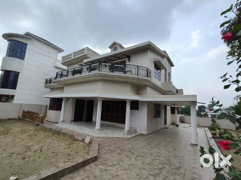 Indipendent without owner 4bhk kothi jogiwala saheed deepak dwar k pas