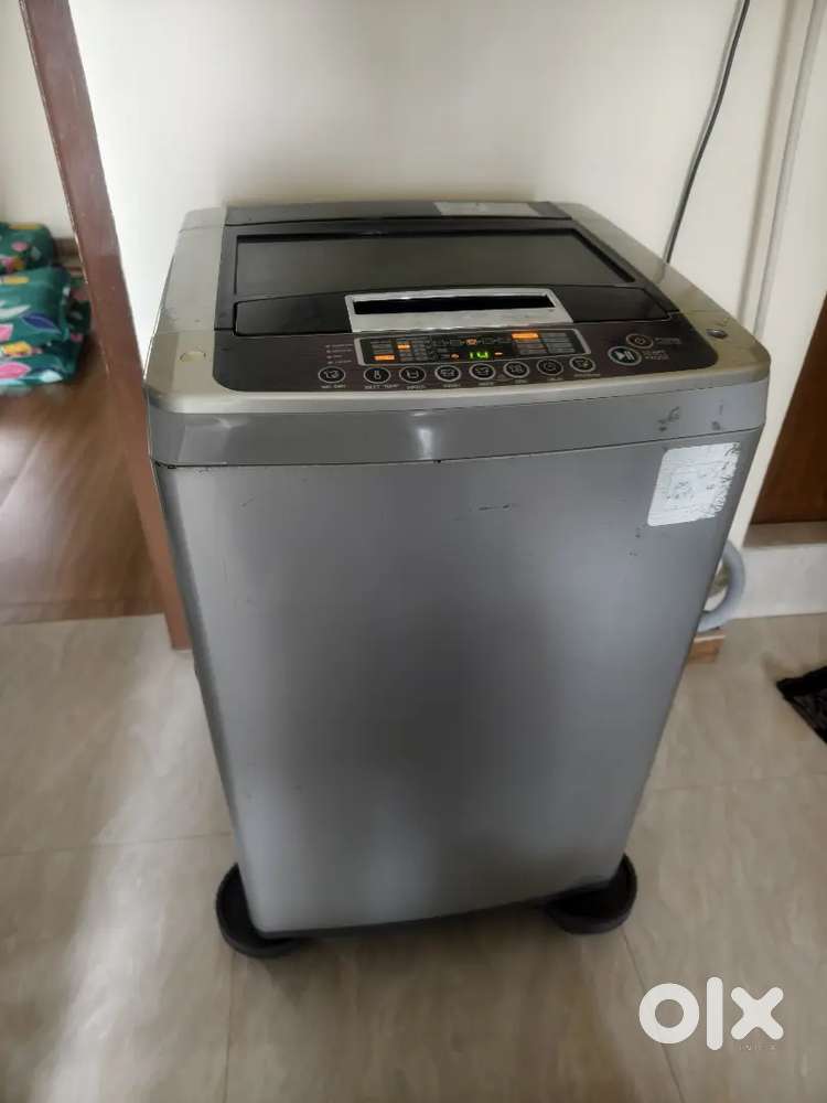 AUTOMATIC WASHING MACHINE FOR SALE