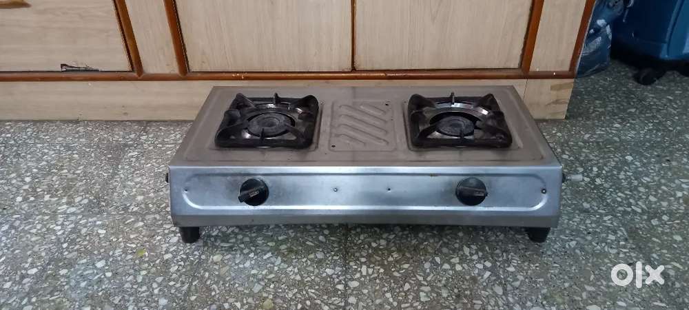 New USHA fan with long wings, Gas stove