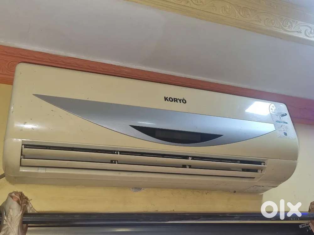 Ac 1 ton on urgent basis