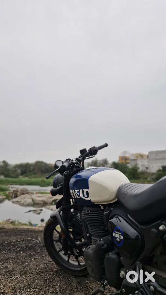 Royal Enfield Hunter 350 Rebel Blue