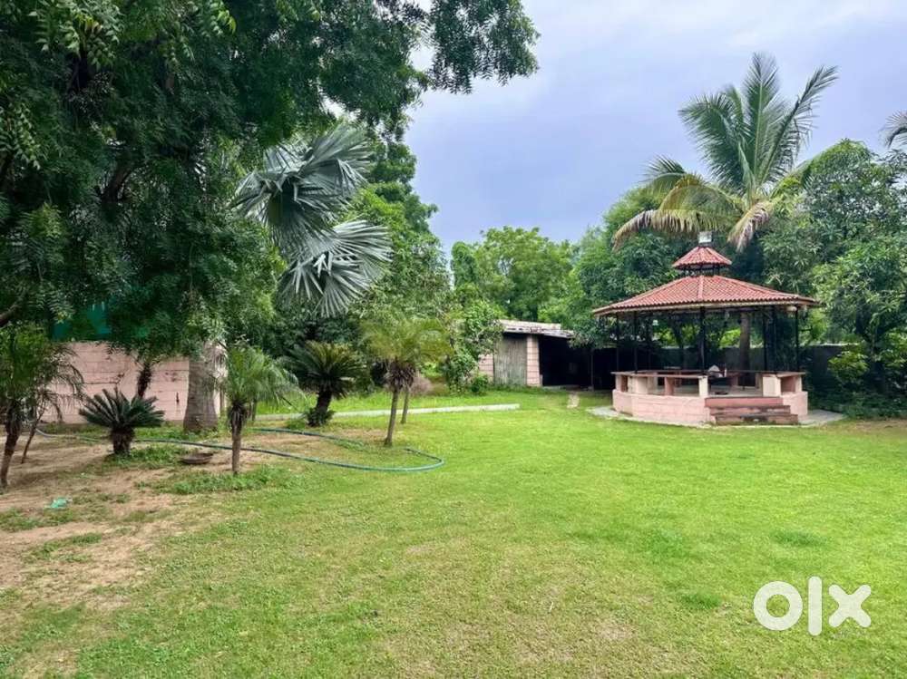 Urgently farmhouse and farmland for sale just 350 ra sqft