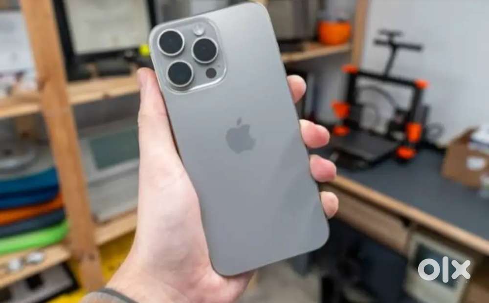 brand new phone with cable, adapter and iphone case