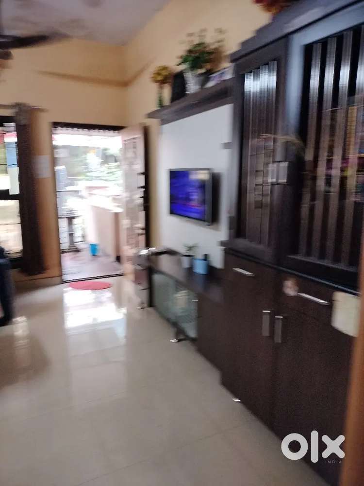 2 b h k 4H house for sale in derebil konchady