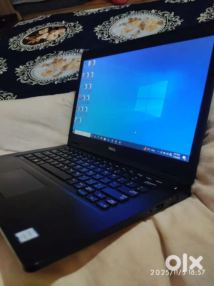 DELL LAPTOP BRAND NEW CONDITION