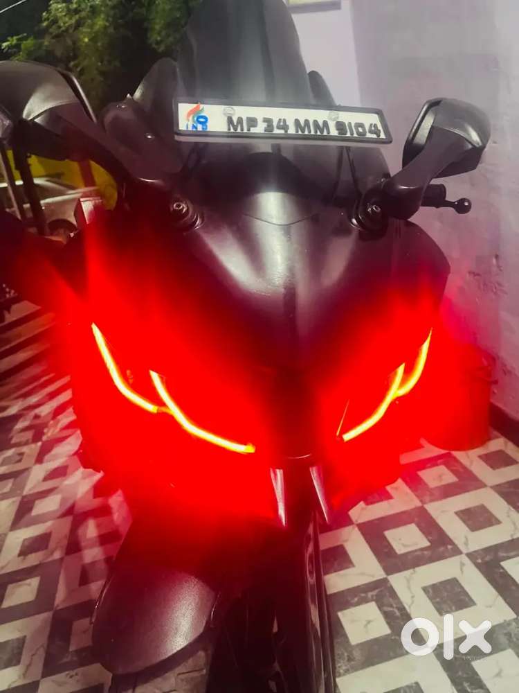 Yamaha r15 v3 bs6 2020 model 3rd owner